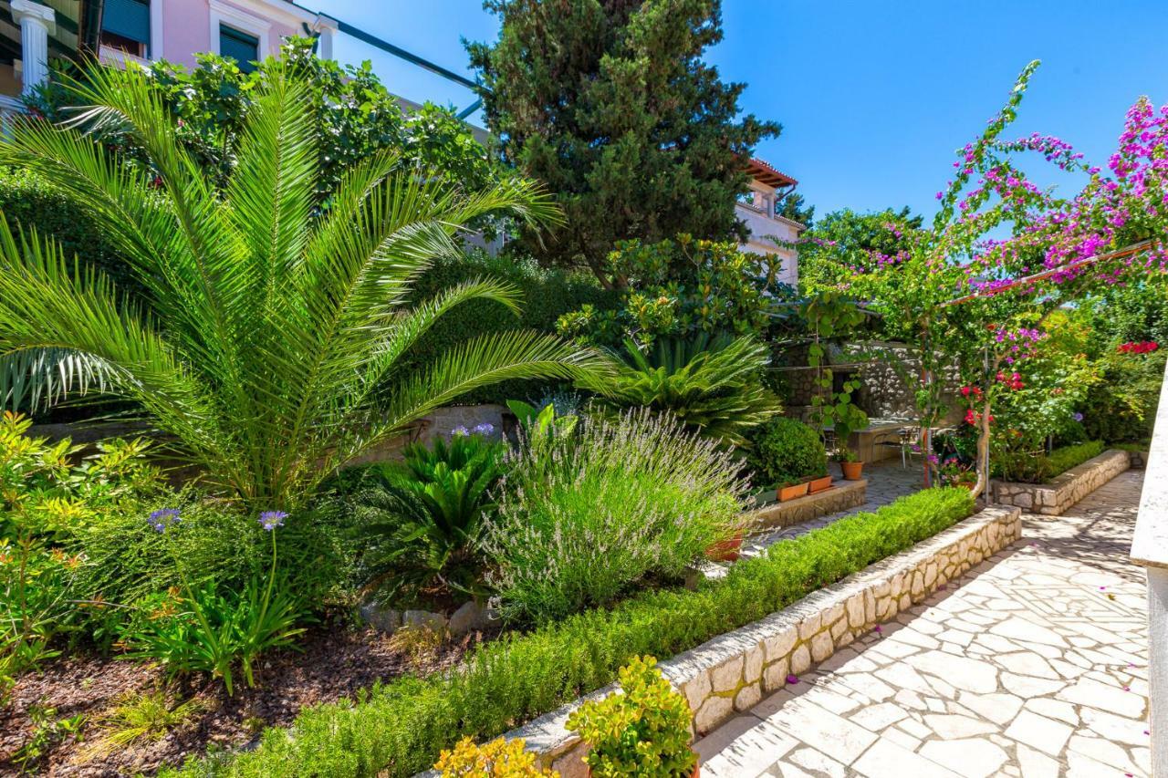 Apartmani Gordana Mali Lošinj Exterior foto