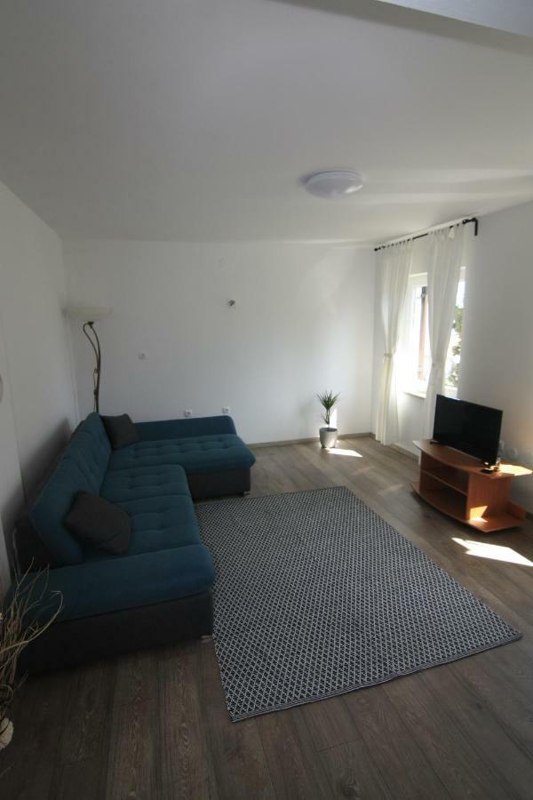 Apartmani Gordana Mali Lošinj Exterior foto