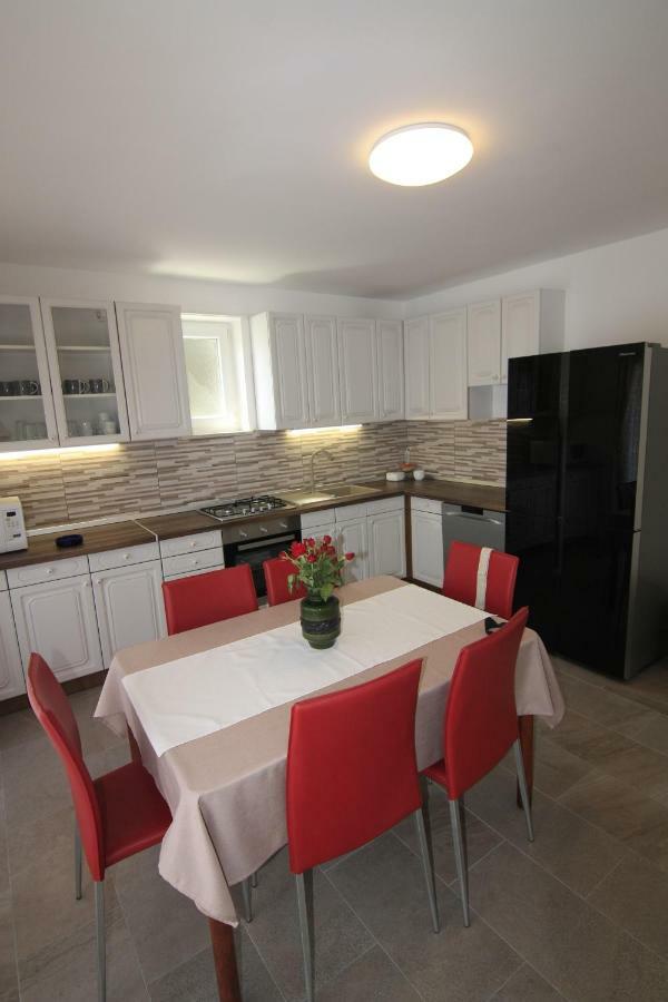 Apartmani Gordana Mali Lošinj Exterior foto