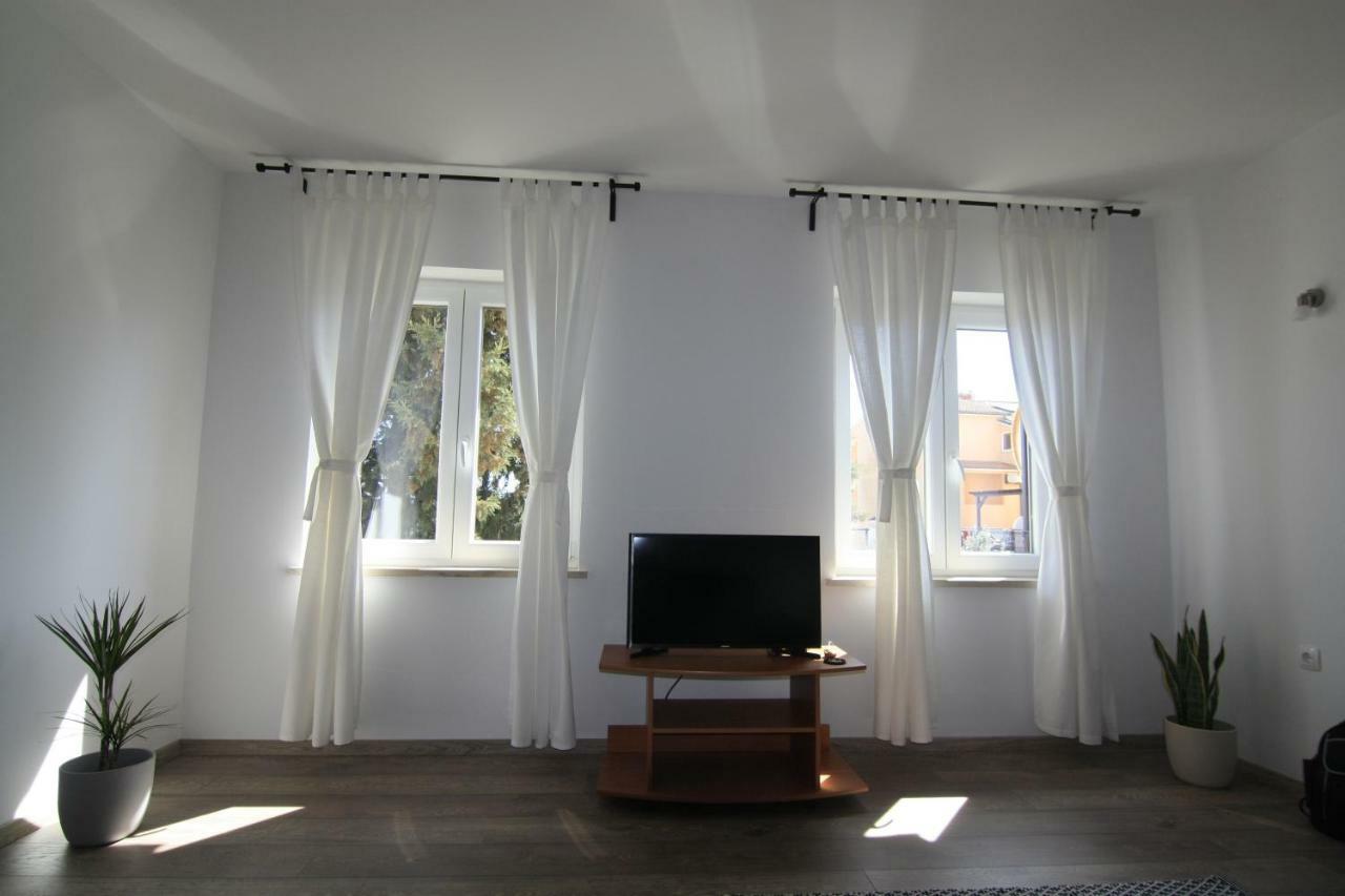 Apartmani Gordana Mali Lošinj Exterior foto